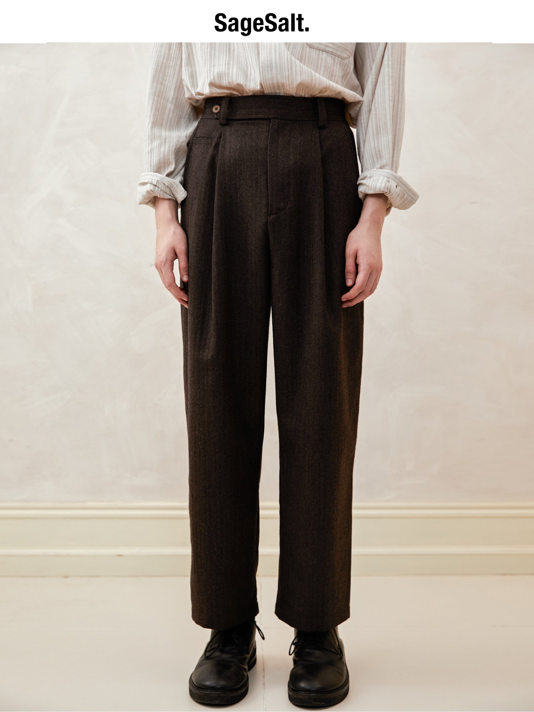 Fine Wool Single-Pleat Cropped Trousers