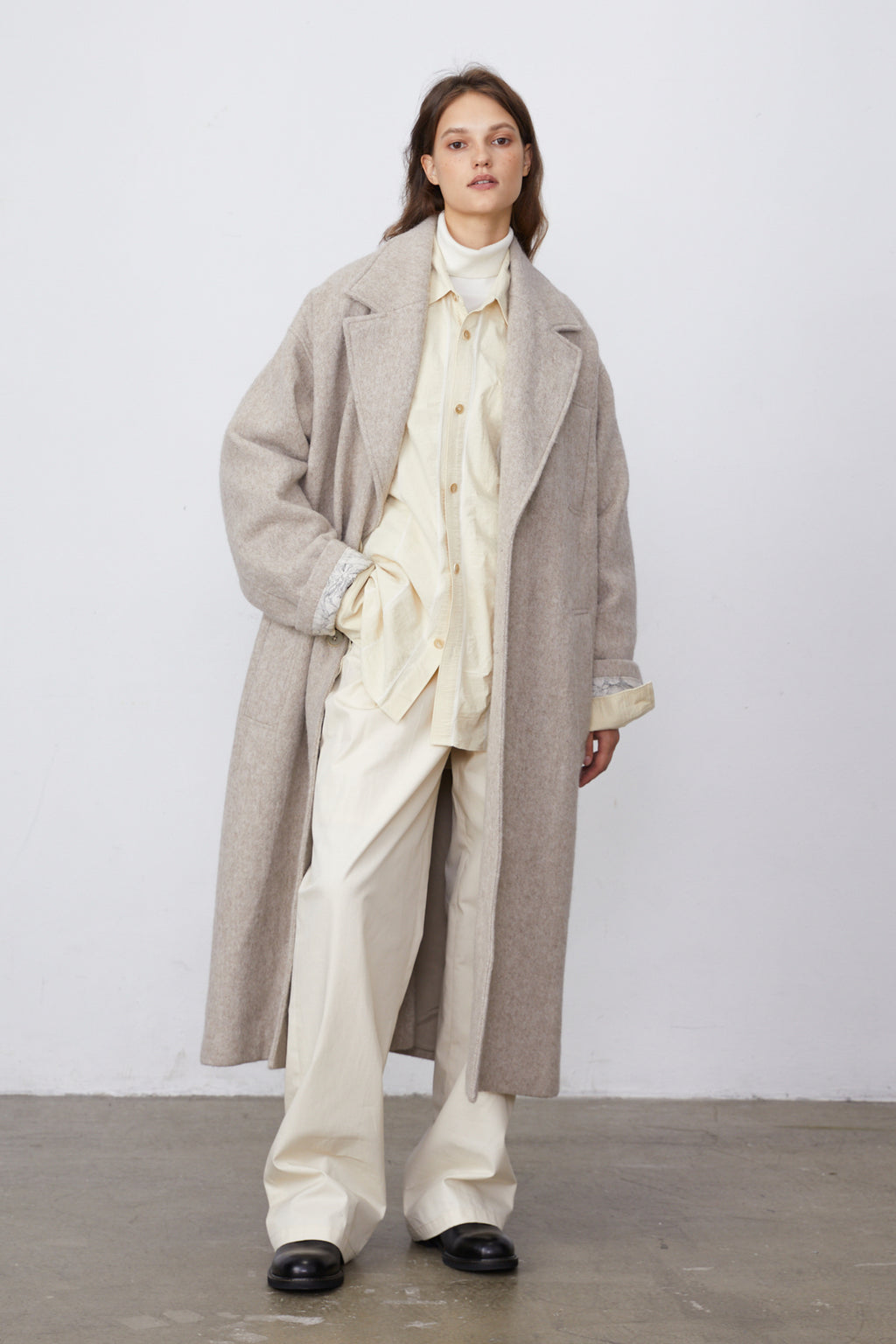 Over-Silhouette Drop Shoulder Wool Trench Coat