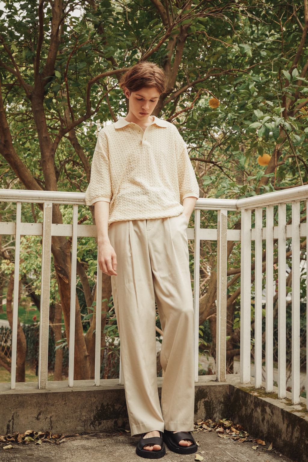 Single-Pleated Wide-Leg Pants