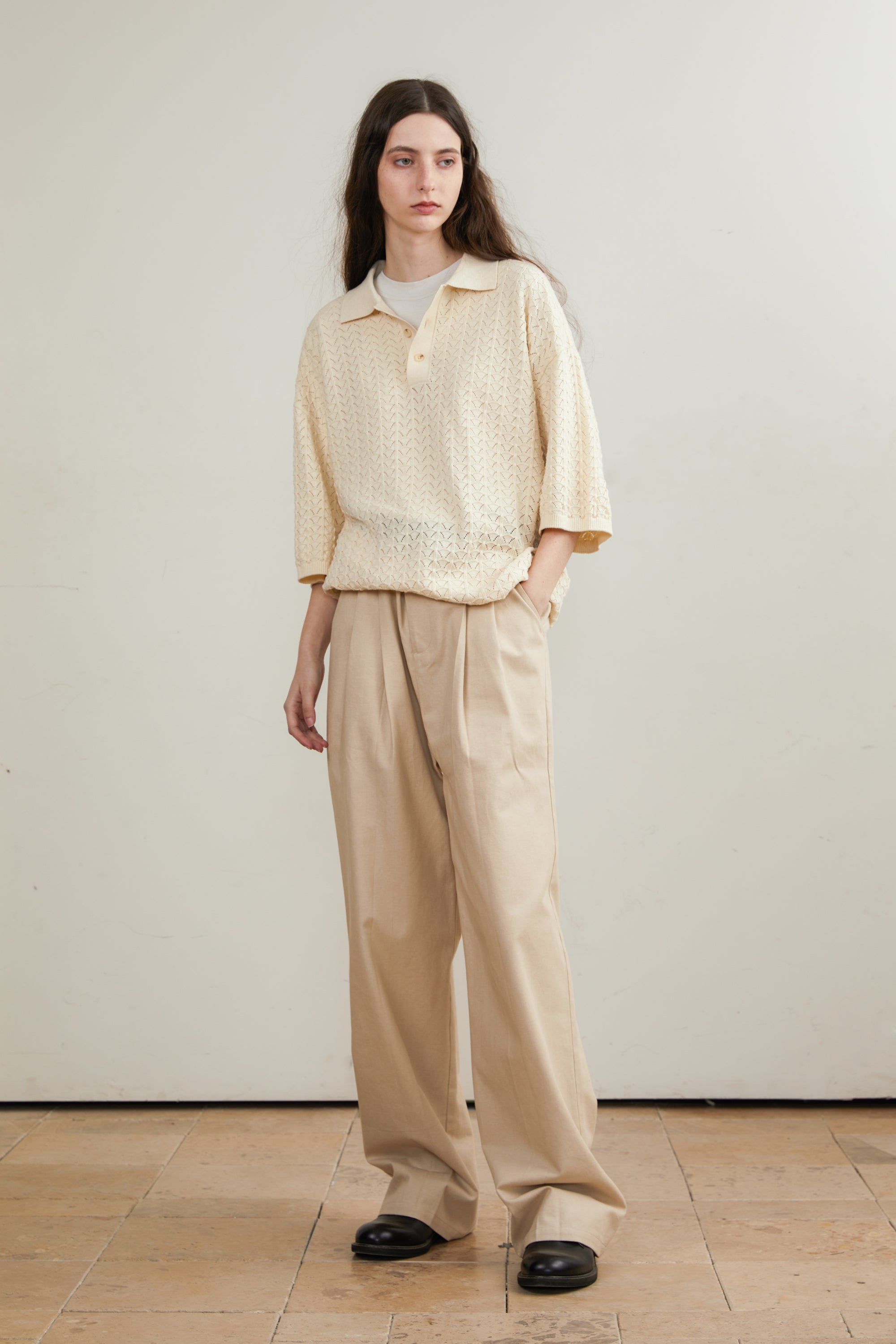 Hollow-Out Collared Short-Sleeved Knitted Top