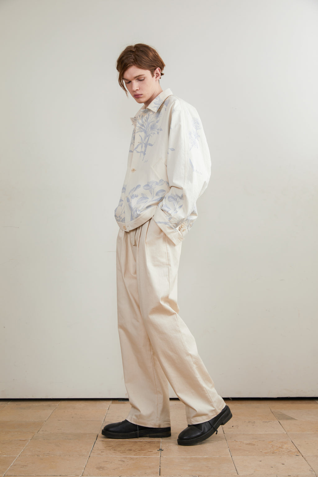 Front Drop Shoulder Back Insert Shoulder Print Jacket