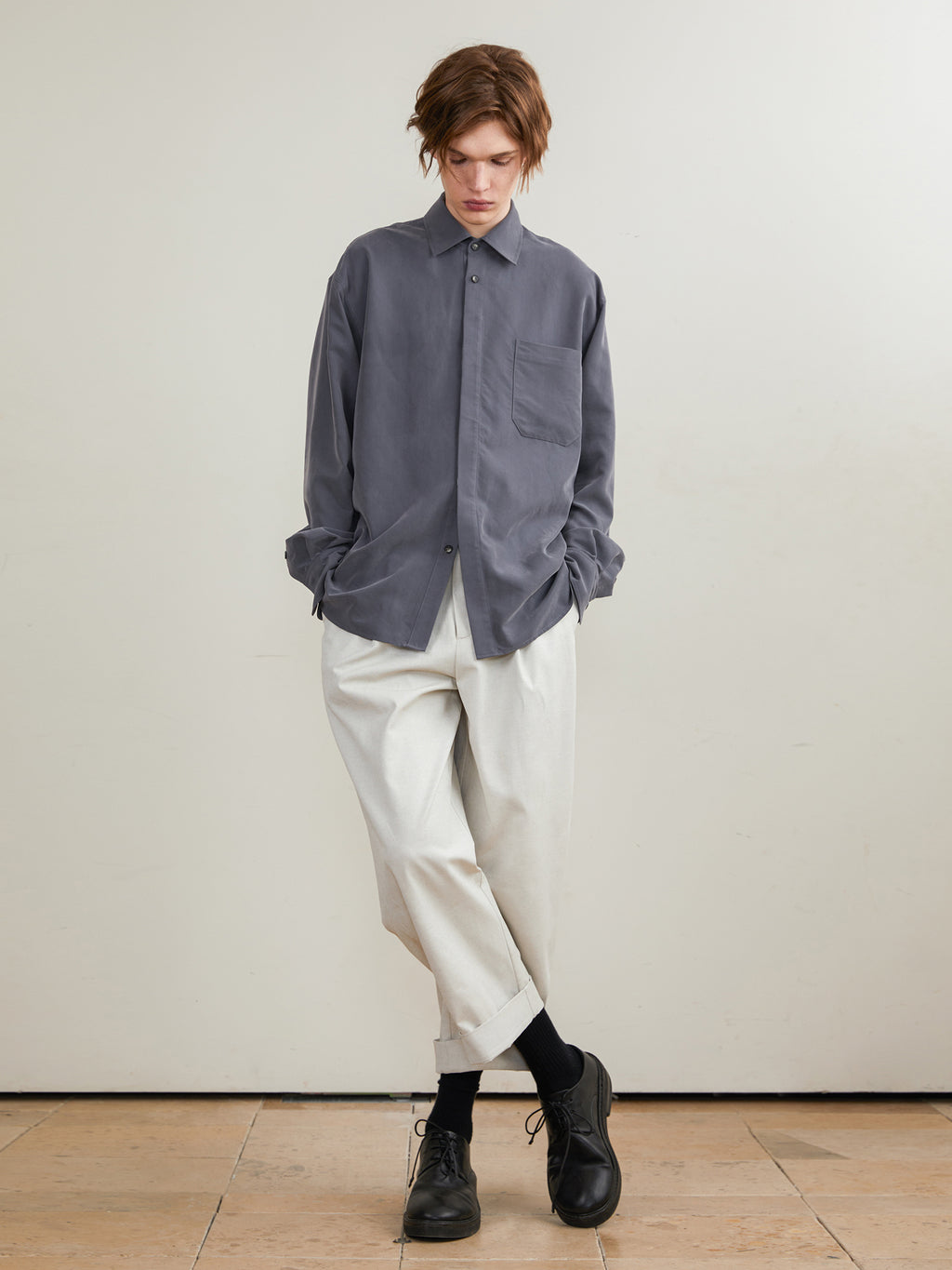 Hidden Placket Long-Sleeved Silhouette Shirt