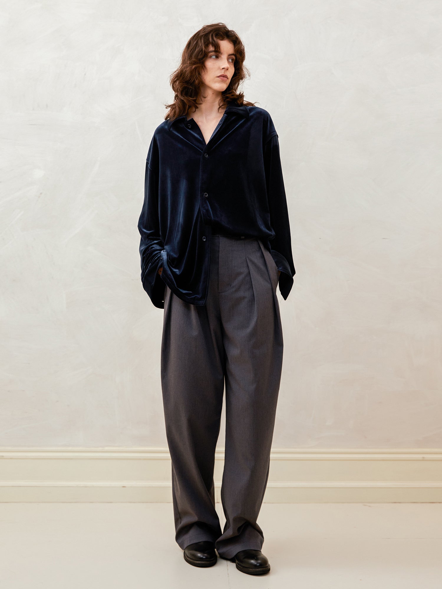 Loose Fit Velvet Long Sleeve Shirt