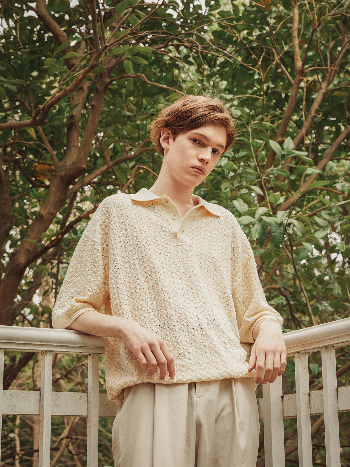 Hollow-Out Collared Short-Sleeved Knitted Top
