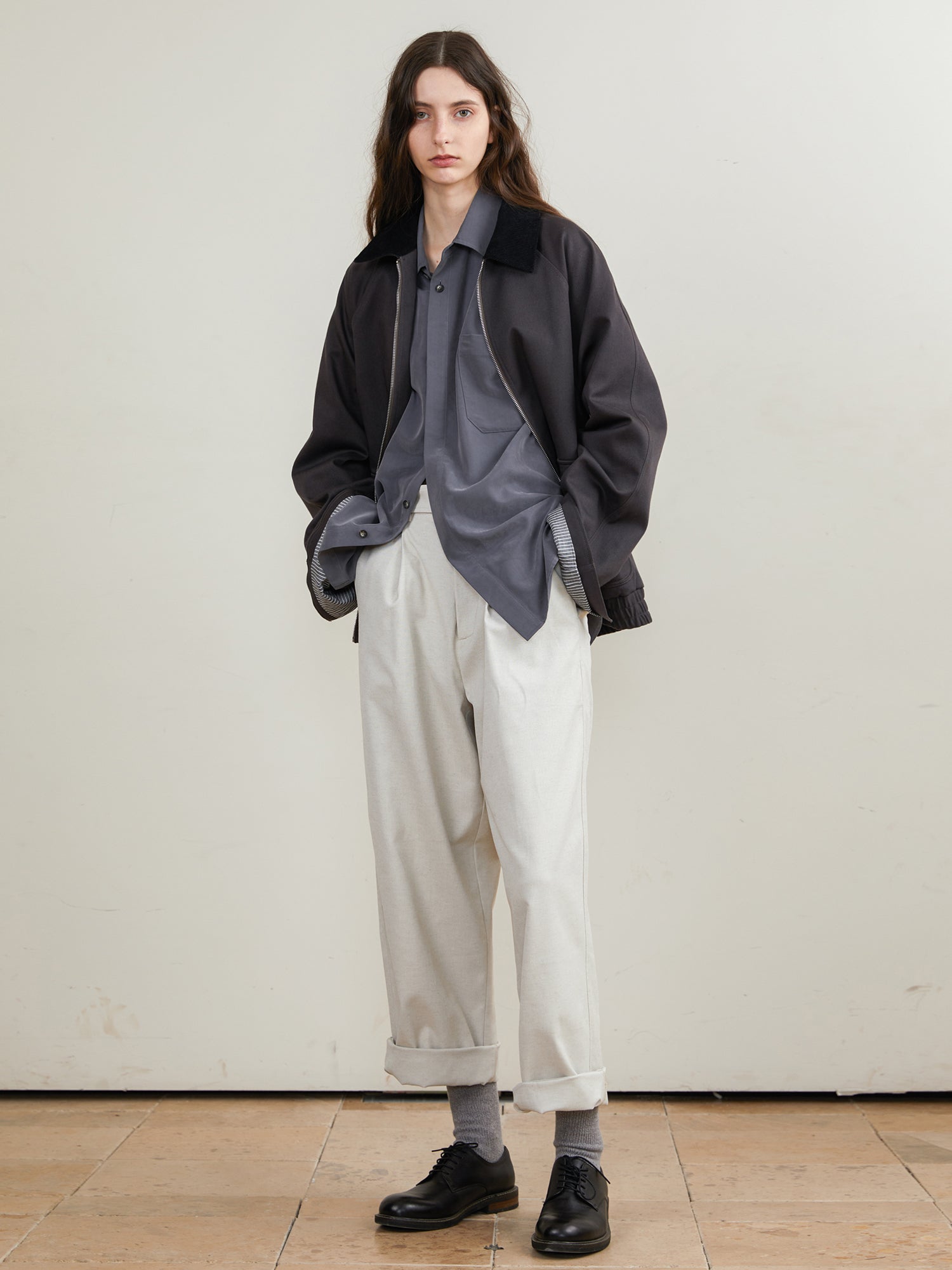 Hidden Placket Long-Sleeved Silhouette Shirt