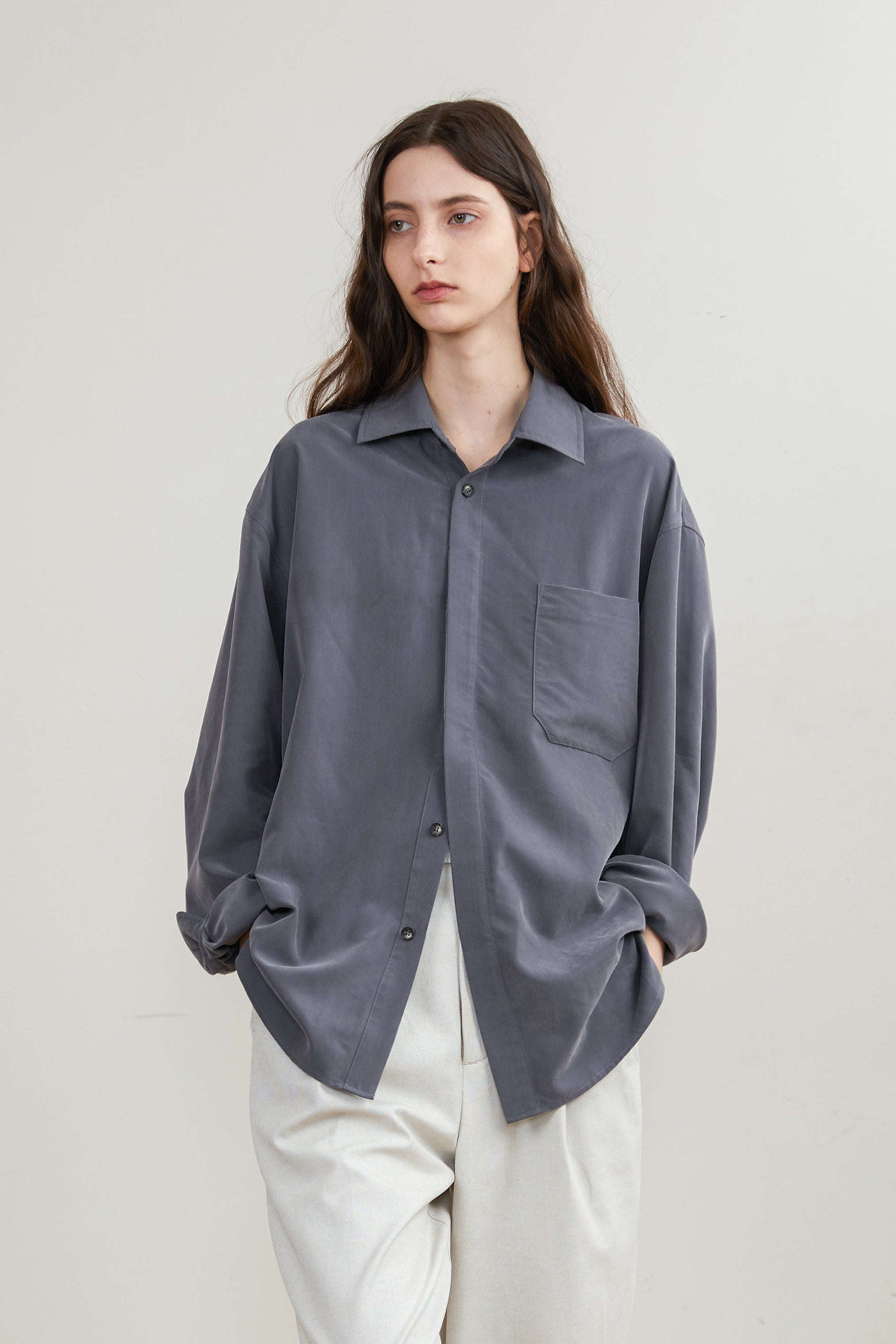 Hidden Placket Long-Sleeved Silhouette Shirt