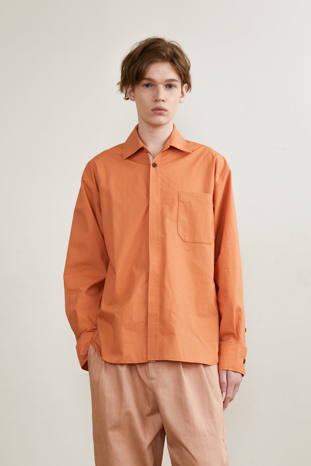Hidden Placket Long-Sleeved Silhouette Shirt